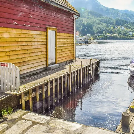 2 Bedroom Gorgeous In Saevareid Feriehus *